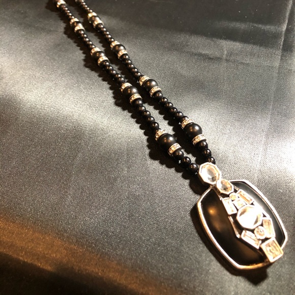Lia Sophia Beautiful Black Agate W/ Accent Crystal - Picture 5 of 7